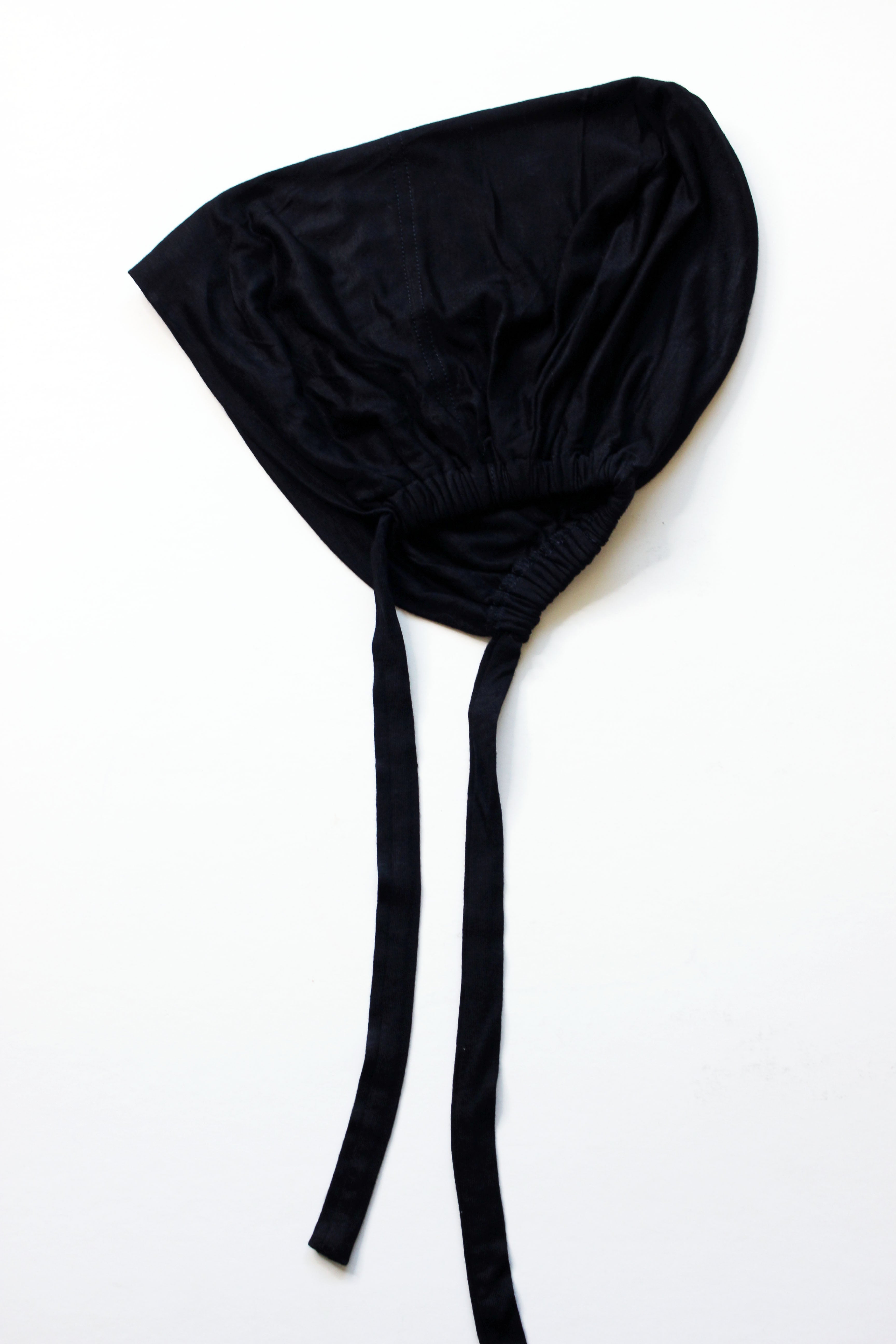 Black - Adjustable Tie Underscarf